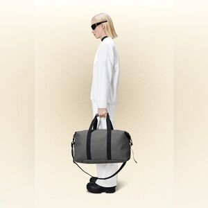 RAINS Hilo Weekend Bag NWT Grey W3  9.5 Gallon Capacity In Original Packaging